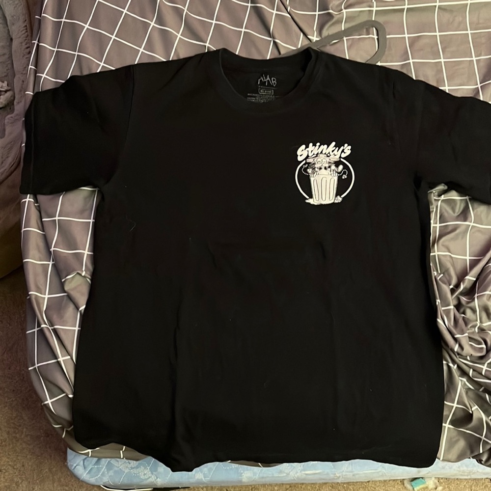 Men’s graphic tee